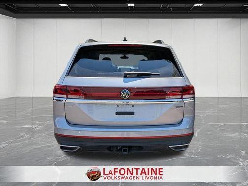 2025 Volkswagen Atlas 2.0T SE