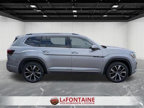 2025 Volkswagen Atlas 2.0T SEL Premium R-Line