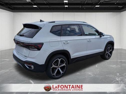 2025 Volkswagen Taos 1.5T SEL