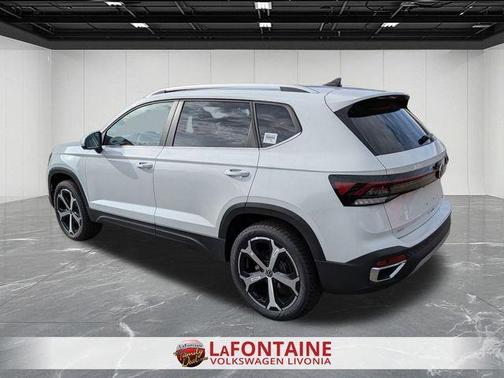 2025 Volkswagen Taos 1.5T SEL