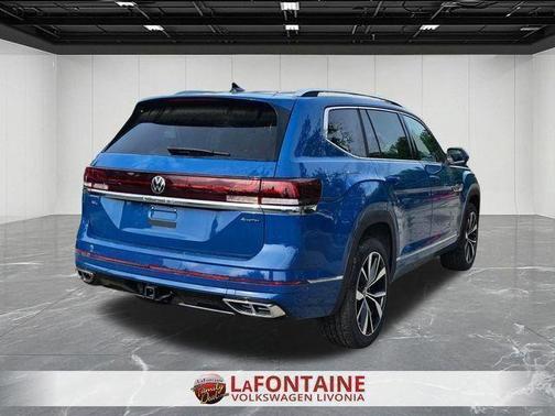 2025 Volkswagen Atlas 2.0T SEL Premium R-Line