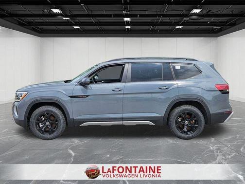 2025 Volkswagen Atlas 2.0T Peak Edition