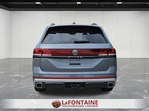 2025 Volkswagen Atlas 2.0T Peak Edition