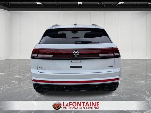 2025 Volkswagen Atlas Cross Sport 2.0T SEL R-Line Black