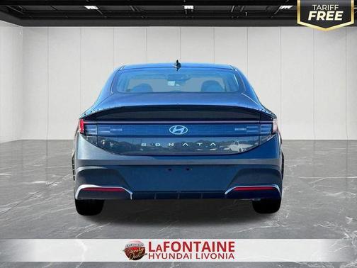 2025 Hyundai SONATA SE