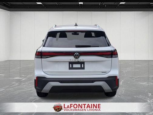 2025 Volkswagen Tiguan 2.0T S