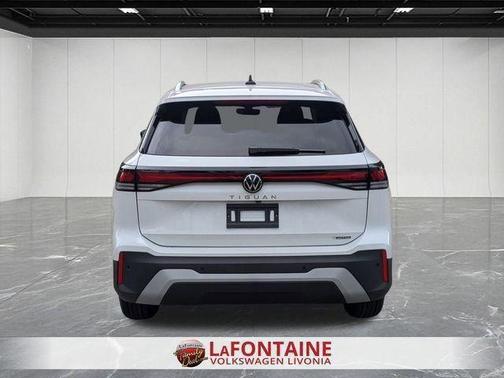 2025 Volkswagen Tiguan 2.0T S