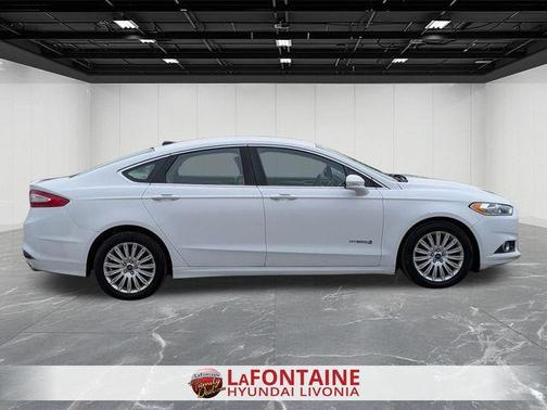 2013 Ford Fusion Hybrid SE