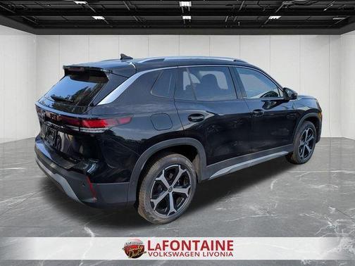 2025 Volkswagen Tiguan 2.0T SE