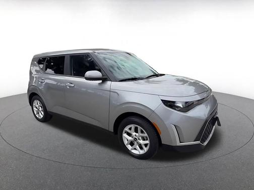 Steel Gray 2025 Kia Soul LX