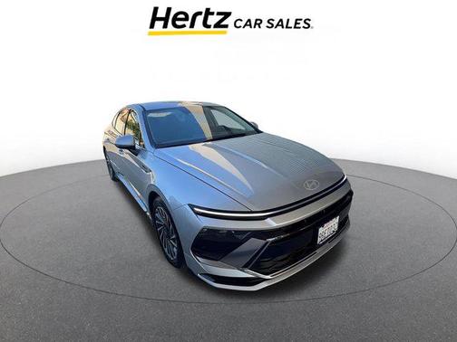 2025 Hyundai SONATA Hybrid SE