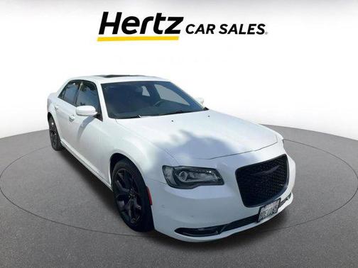 2022 Chrysler 300 S