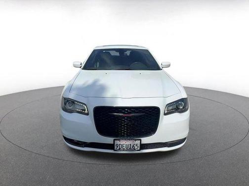 2022 Chrysler 300 S