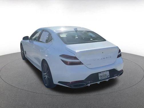 2025 Genesis G70 2.5T RWD