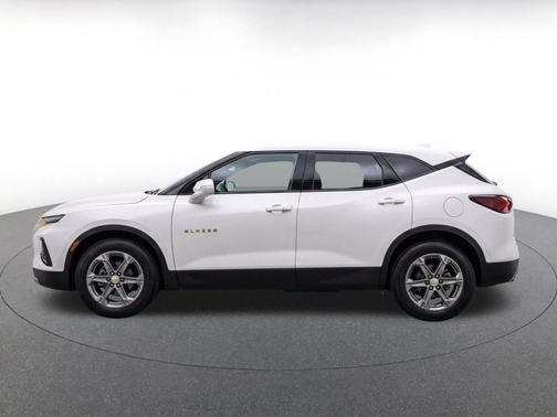 Summit White 2025 Chevrolet Blazer 2LT