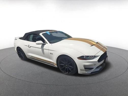 Oxford White 2022 Ford Mustang GT Premium