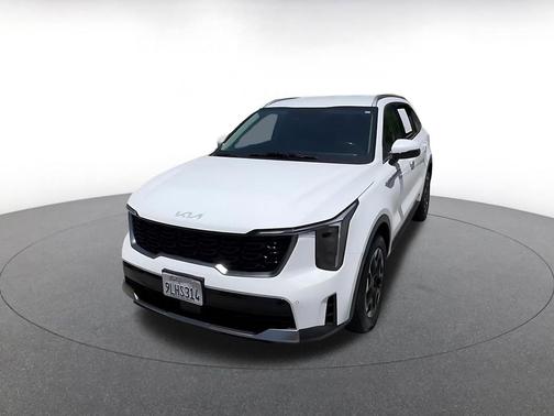 Glacial White Pearl 2024 Kia Sorento S
