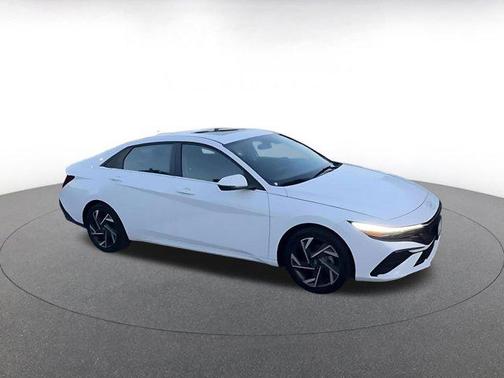 2025 Hyundai ELANTRA HEV Limited