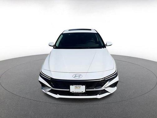 2025 Hyundai ELANTRA SEL