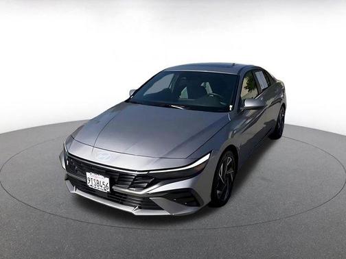 Fluid Metal 2025 Hyundai ELANTRA HEV Limited