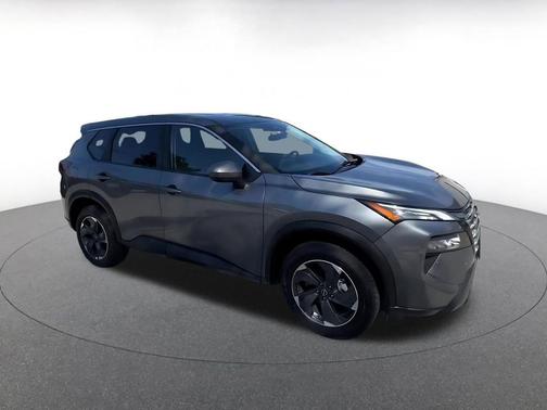 Gun Metallic 2025 Nissan Rogue SV