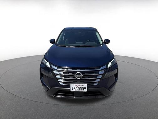 Deep Ocean Blue Pearl 2025 Nissan Rogue SV