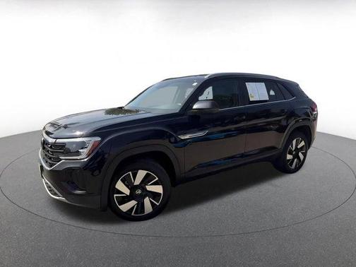 2024 Volkswagen Atlas Cross Sport 2.0T SE w/Technology 4MOTION