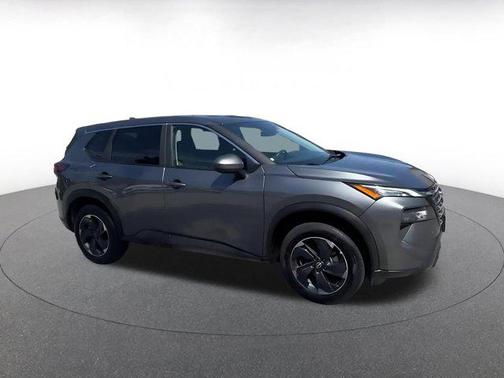 Gun Metallic 2025 Nissan Rogue SV
