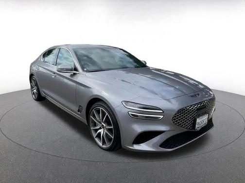 2025 Genesis G70 2.5T RWD