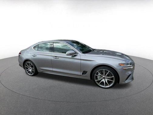 2025 Genesis G70 2.5T RWD