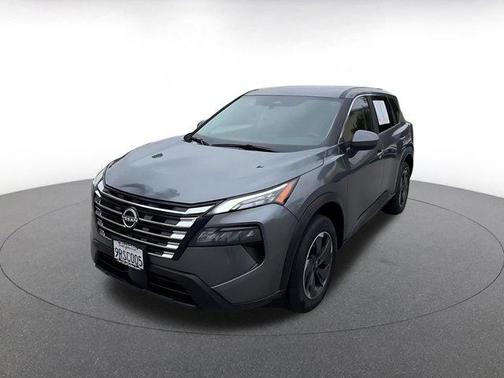 Gun Metallic 2025 Nissan Rogue SV