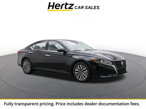 Super Black 2025 Nissan Altima SV FWD