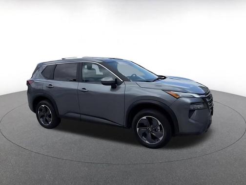 Gun Metallic 2025 Nissan Rogue SV