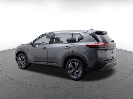 Gun Metallic 2025 Nissan Rogue SV