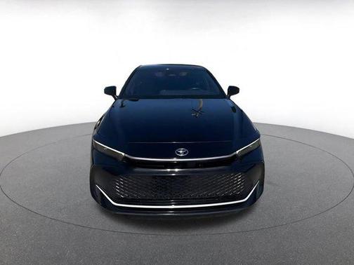 2025 Toyota Crown XLE