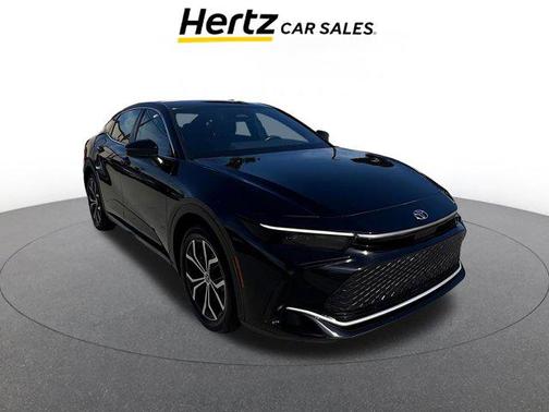 2025 Toyota Crown XLE