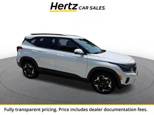 Snow White Pearl 2025 Kia Seltos S