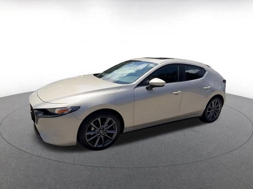 Platinum Quartz Metallic 2026 Mazda Mazda3 FWD w/Preferred Package