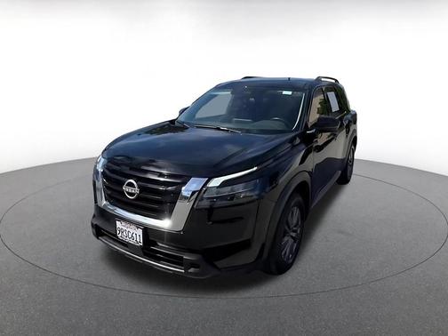 Super Black 2025 Nissan Pathfinder SV FWD