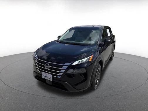 Super Black 2025 Nissan Rogue SV