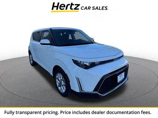 Snow White Pearl 2025 Kia Soul LX