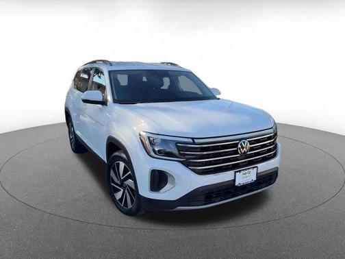 2025 Volkswagen Atlas 2.0T SE w/Technology 4MOTION