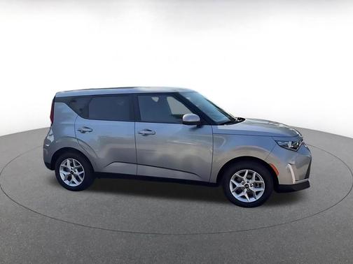 Steel Gray 2025 Kia Soul LX