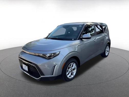 Steel Gray 2025 Kia Soul LX
