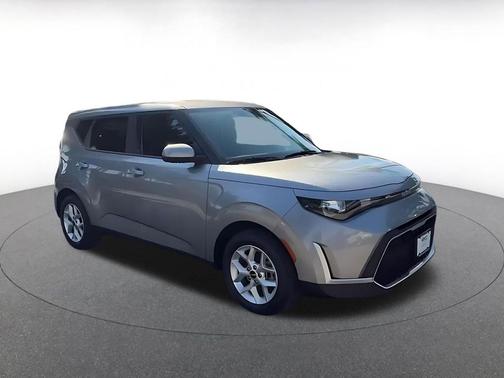 Steel Gray 2025 Kia Soul LX