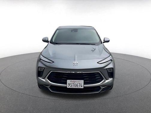 Moonstone Gray Metallic 2025 Buick Encore GX Preferred