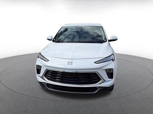 Summit White 2025 Buick Encore GX Preferred