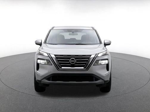 Brilliant Silver Metallic 2025 Nissan Rogue SV