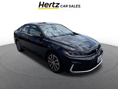 Deep Black Pearl 2025 Volkswagen Jetta 1.5T SE