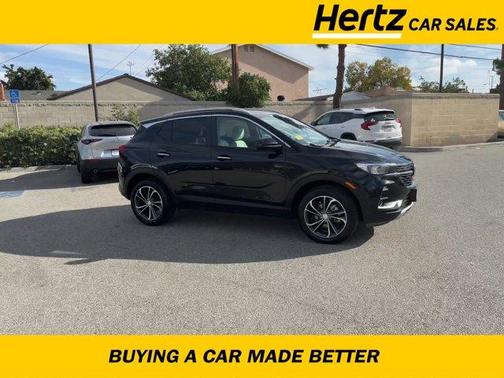 Photo 1 of 36 of 2021 Buick Encore GX Select